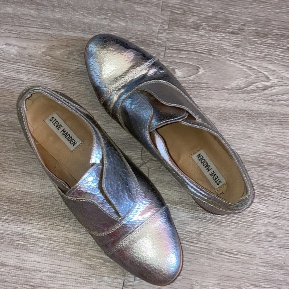 Steven Madden 'Catt' Silver Metallic Slip.On Loafers 🌵8 - Picture 10 of 11